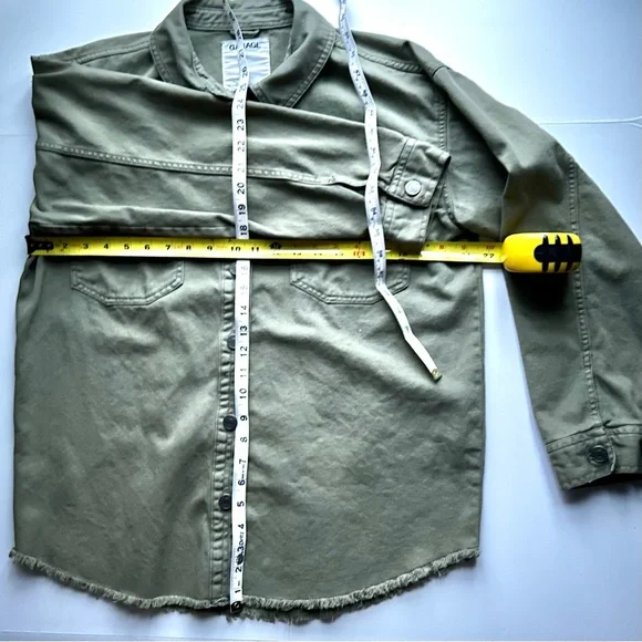 🍒Women’s Garage Lightweight Button Down Jacket. Olive Green. Size: Medium - Picture 9 of 11